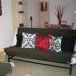 شقة 103 Elegant 2 Bed With Free Wifi, Ac, Pool & Gym!