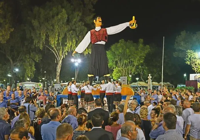 103 Elegant 2 Bed With Free Wifi, Ac, Pool & Gym! דירה