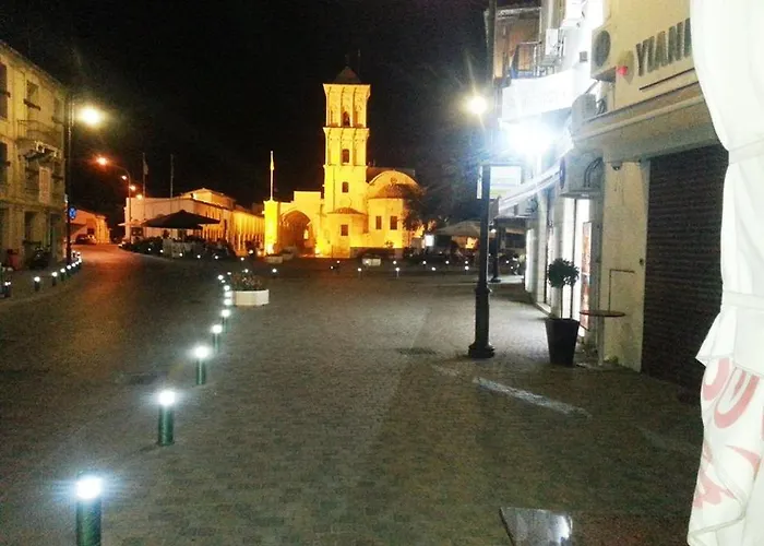 103 Elegant 2 Bed With Free Wifi, Ac, Pool & Gym! דירה *