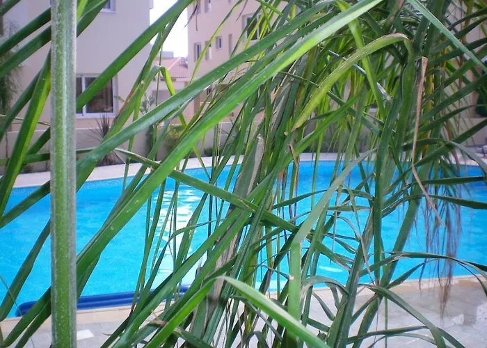 103 Elegant 2 Bed With Free Wifi, Ac, Pool & Gym! דירה