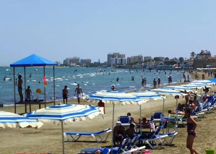 103 Elegant 2 Bed With Free Wifi, Ac, Pool & Gym!