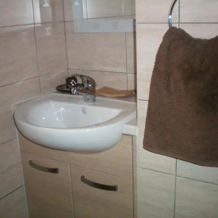 103 Elegant 2 Bed With Free Wifi, Ac, Pool & Gym! Apartment