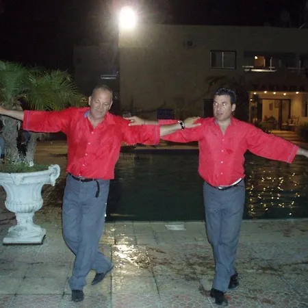 Apartament 103 Elegant 2 Bed With Free Wifi, Ac, Pool & Gym! *