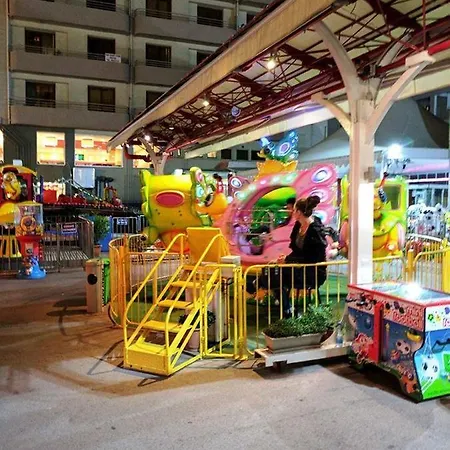 103 Elegant 2 Bed With Free Wifi, Ac, Pool & Gym! Apartament *