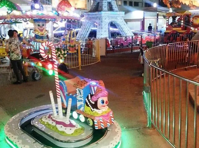 103 Elegant 2 Bed With Free Wifi, Ac, Pool & Gym! * Larnaka